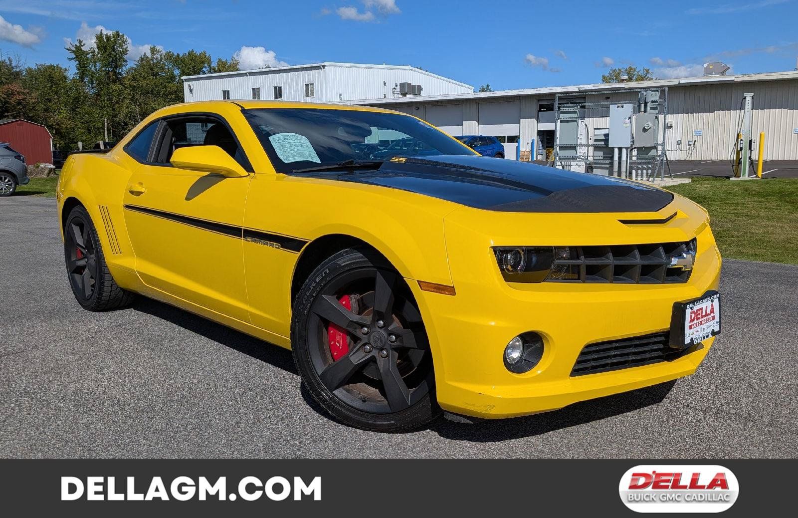 Used 2010 Chevrolet Camaro SS RWD image 1