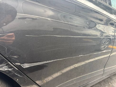 Used 2014 Hyundai Elantra SE FWD image 23
