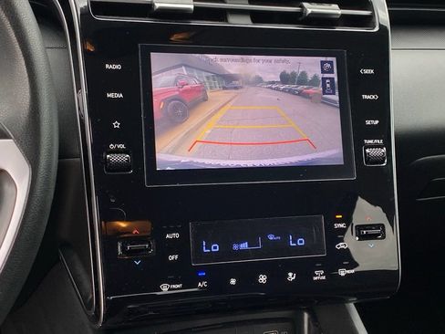 Used 2024 Hyundai Tucson SEL FWD image 18