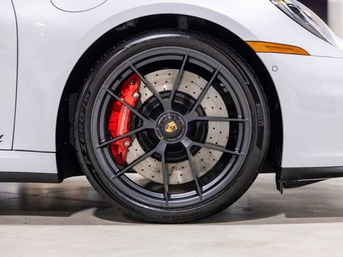 Used 2025 Porsche 911 Carrera 4 GTS image 23
