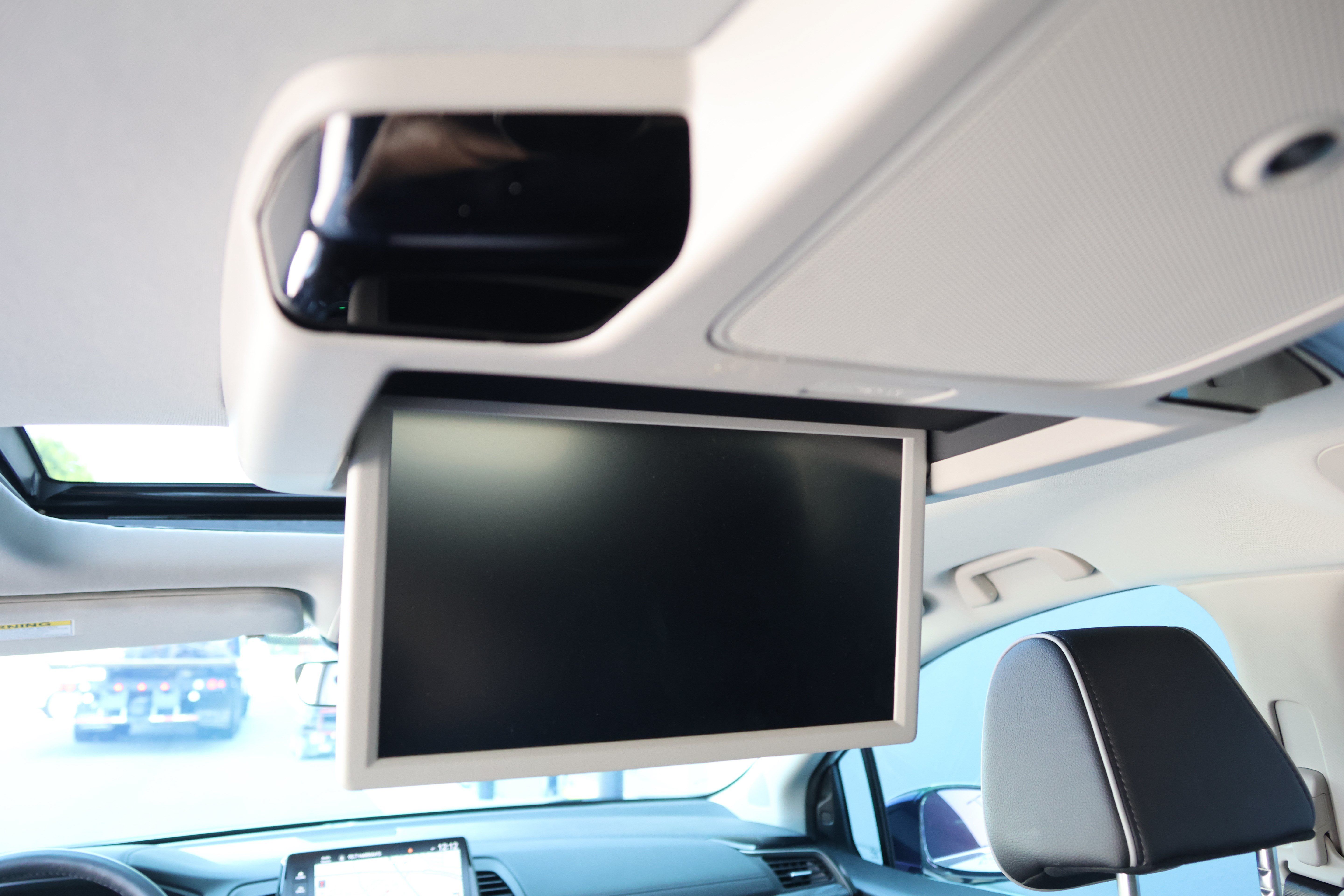Used 2025 Honda Odyssey Elite image 32