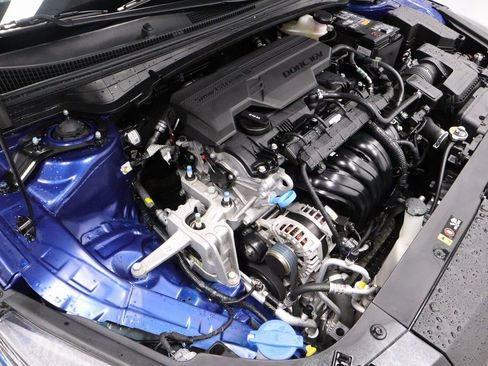 Used 2025 Kia K4 LXS image 13