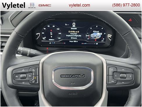 Used 2023 GMC Yukon Denali image 25