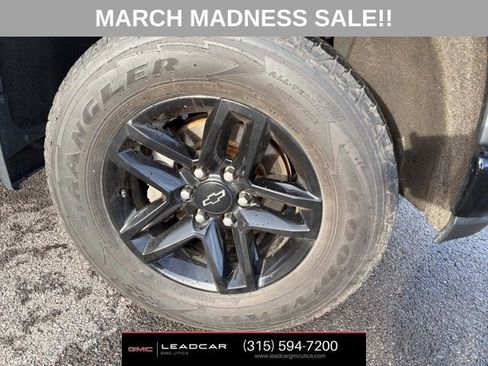 Used 2021 Chevrolet Silverado 1500 LT Trail Boss w/ Convenience Package II image 10