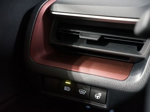 New 2026 Toyota Prius Plug-In Hybrid FWD image 24