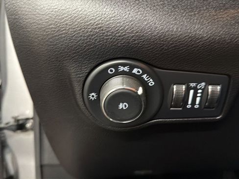 Used 2022 Jeep Compass Altitude image 20