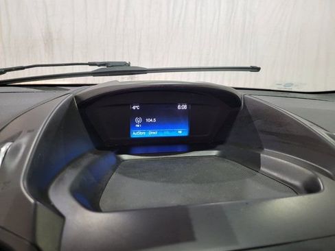 Used 2018 Ford Escape SE image 30