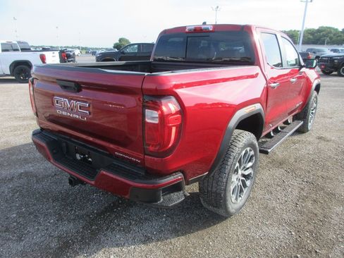 New 2026 GMC Canyon Denali AWD/4WD image 4