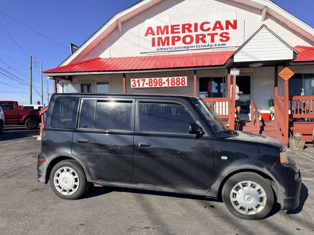 Used 2006 Scion xB FWD image 1