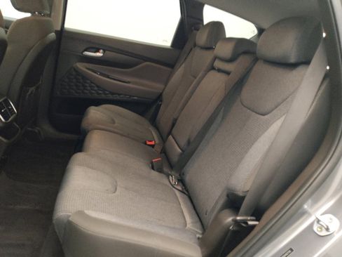 Used 2019 Hyundai Santa Fe SE FWD image 18