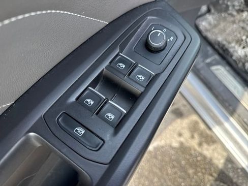 Used 2023 Volkswagen Atlas SEL image 48