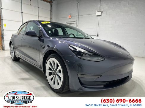 Used 2022 Tesla Model 3 Long Range image 1