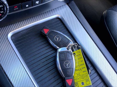 Used 2014 Mercedes-Benz GLK 350 2WD image 15