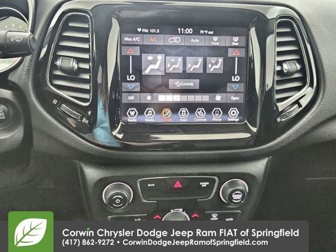Used 2019 Jeep Compass Limited AWD/4WD image 25
