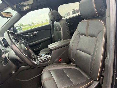 Used 2021 Chevrolet Blazer Premier w/ Driver Confidence II Package AWD/4WD image 13