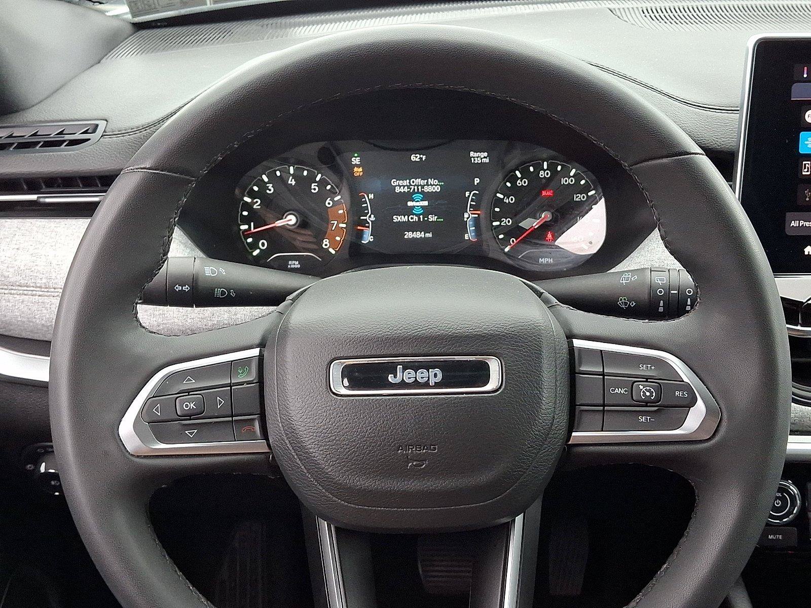 Used 2024 Jeep Compass Latitude AWD/4WD image 20