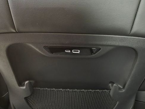 New 2026 Chrysler Pacifica Select w/ S Appearance Package image 31