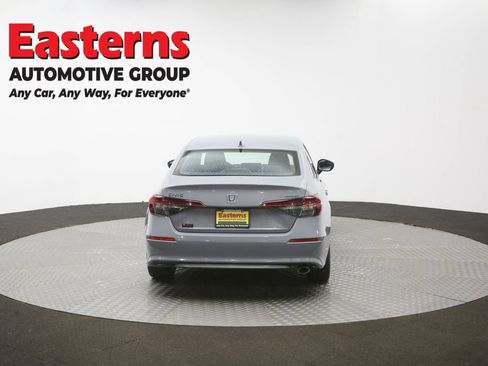Used 2025 Honda Civic Sport image 36