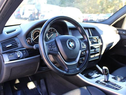 Used 2016 BMW X3 xDrive28d image 16