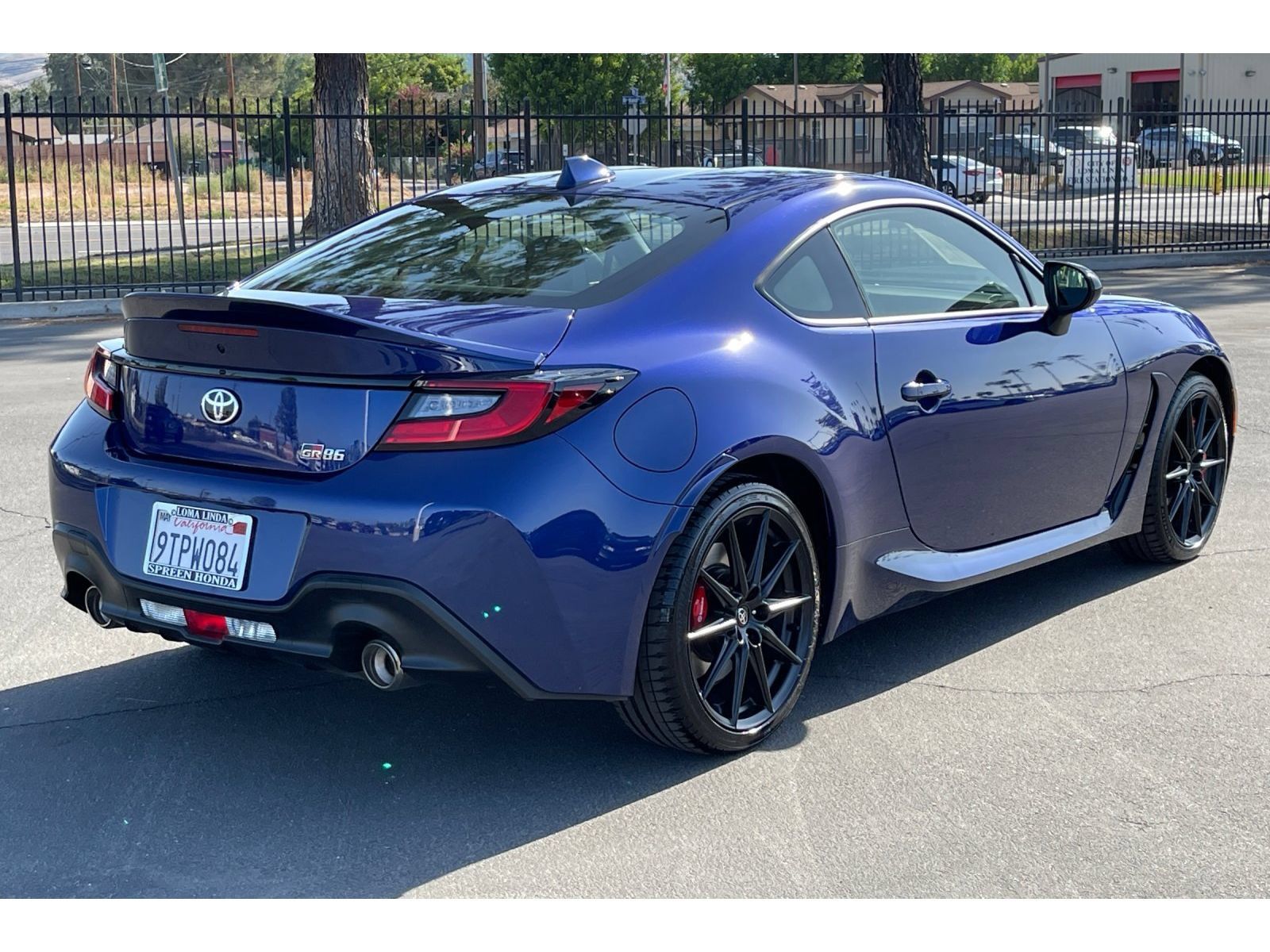 Used 2025 Toyota GR86 Premium w/ Performance Package RWD image 6