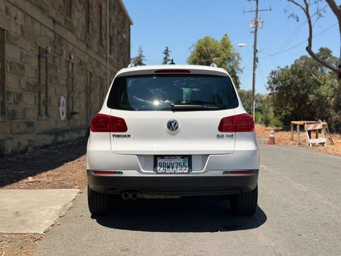 Used 2014 Volkswagen Tiguan SE FWD image 5