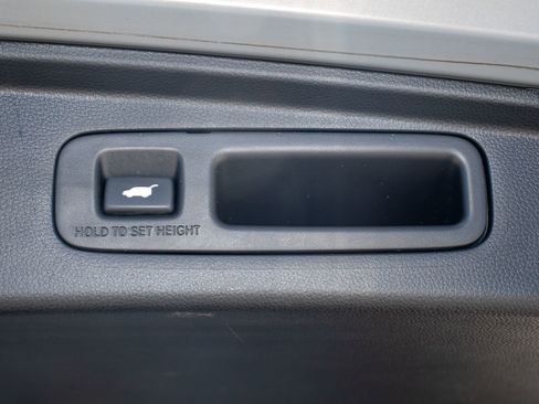 Certified 2023 Honda CR-V EX-L image 11