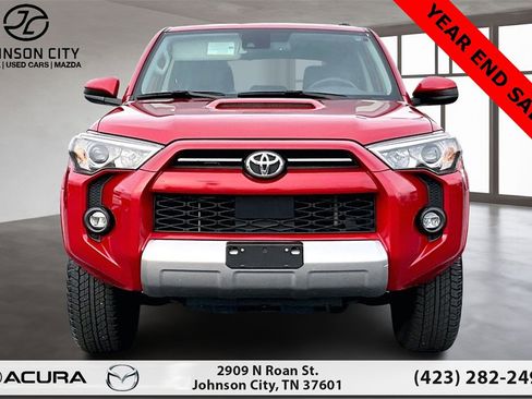 Used 2023 Toyota 4Runner TRD Off-Road image 3