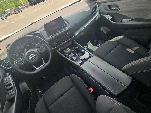 Used 2023 Nissan Rogue S AWD/4WD image 22