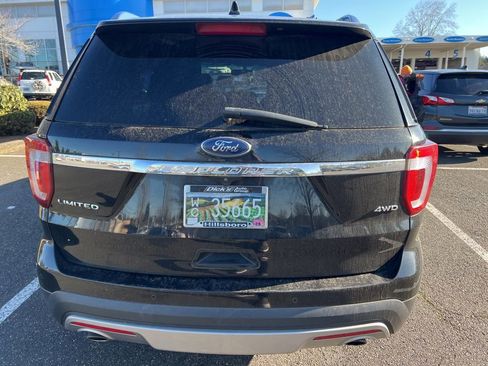 Used 2016 Ford Explorer Limited image 5