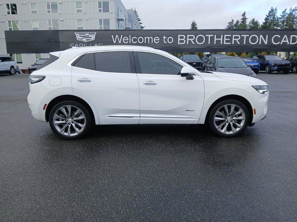 Used 2021 Buick Envision Avenir w/ Technology Package II AWD/4WD image 9