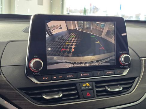 Used 2023 Nissan Altima 2.5 SV image 30