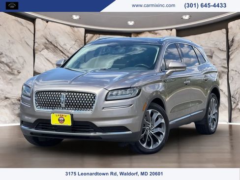 Used 2021 Lincoln Nautilus Reserve w/ Class II Trailer Tow Package AWD/4WD image 1