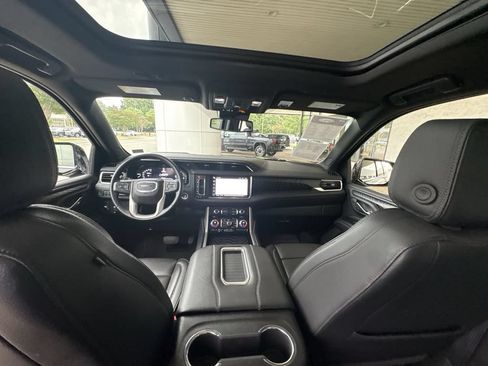 Certified 2024 GMC Yukon XL Denali AWD/4WD image 21