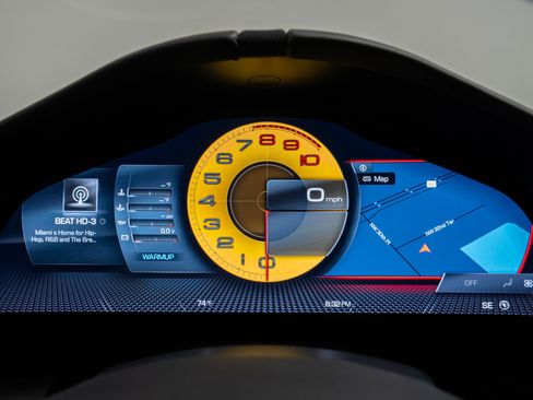 Used 2022 Ferrari Roma RWD image 38