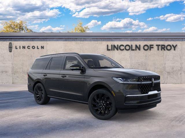 New 2026 Lincoln Navigator Reserve w/ Jet Appearance Package AWD/4WD image 7