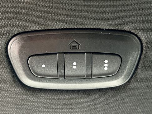 Certified 2023 RAM 1500 Laramie image 45