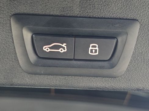 Certified 2024 BMW X5 xDrive40i w/ Premium Package image 28