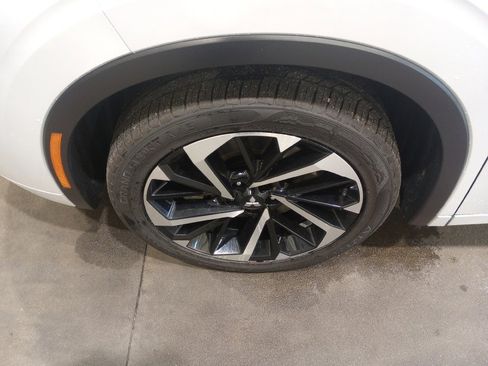 Used 2022 Mitsubishi Outlander SEL image 31