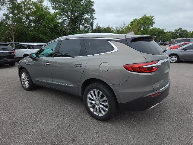 Used 2018 Buick Enclave Essence AWD/4WD image 7