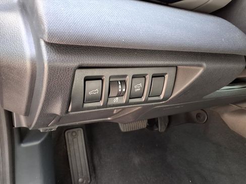 Used 2020 Subaru Outback Premium w/ Popular Package #1 image 17