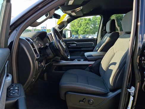 Used 2023 RAM 1500 Big Horn AWD/4WD image 13
