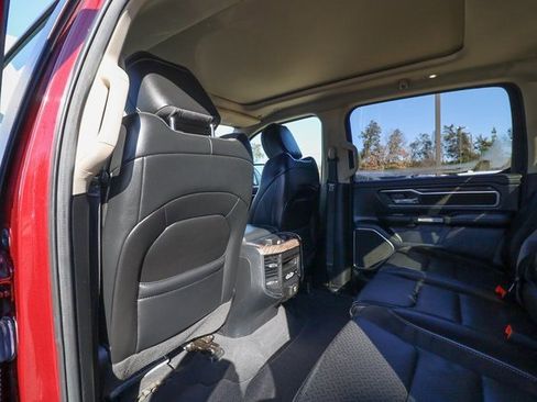 Used 2019 RAM 1500 Laramie image 38