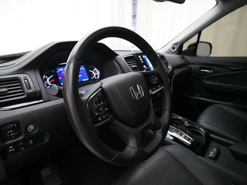 Certified 2021 Honda Pilot Touring image 8