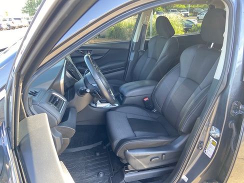 Used 2023 Subaru Ascent Premium w/ Convenience Package AWD/4WD image 18