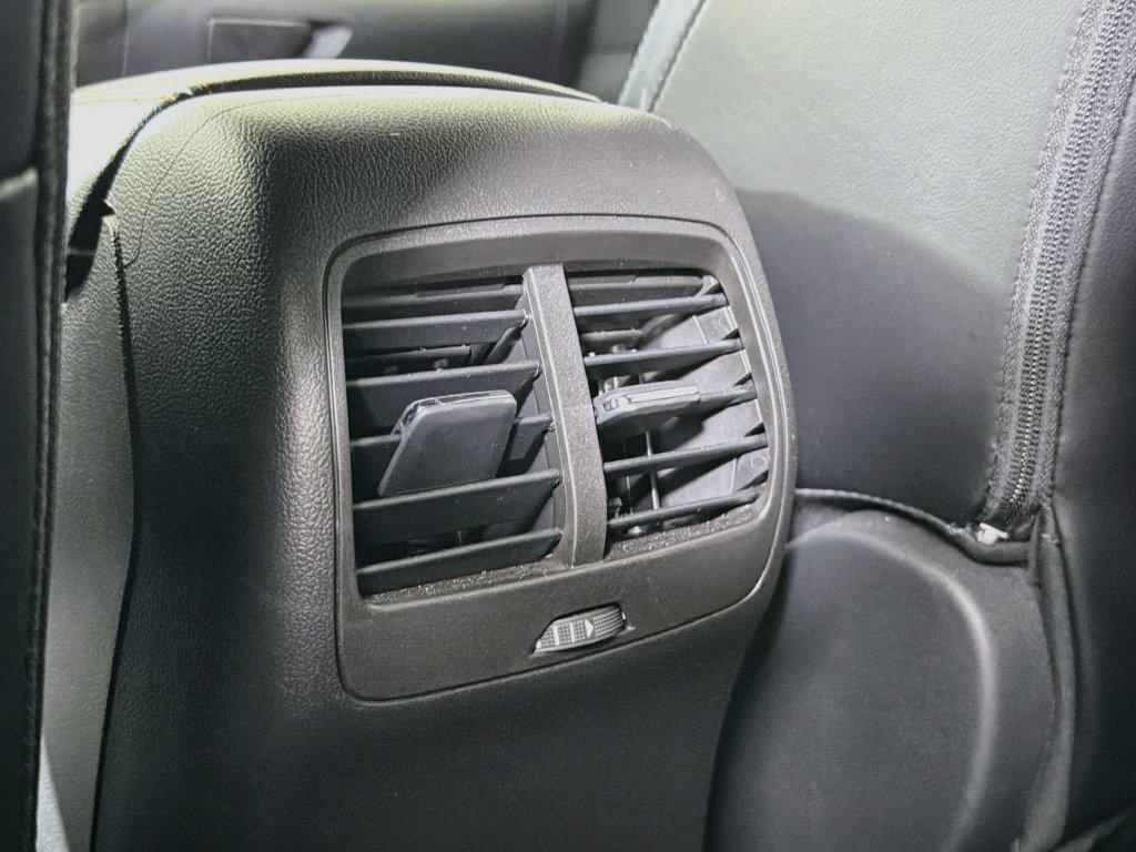 Used 2025 Ford Escape ST-Line AWD/4WD image 23