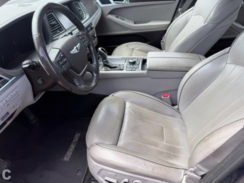 Used 2015 Hyundai Genesis 3.8 w/ Option Group 03 AWD/4WD image 11