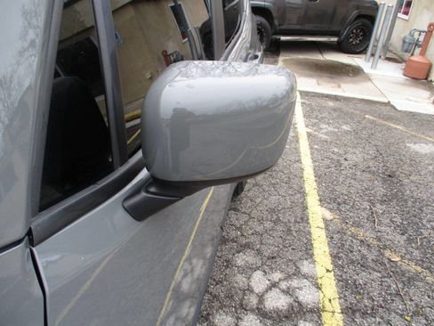 Used 2020 Jeep Renegade Latitude image 27