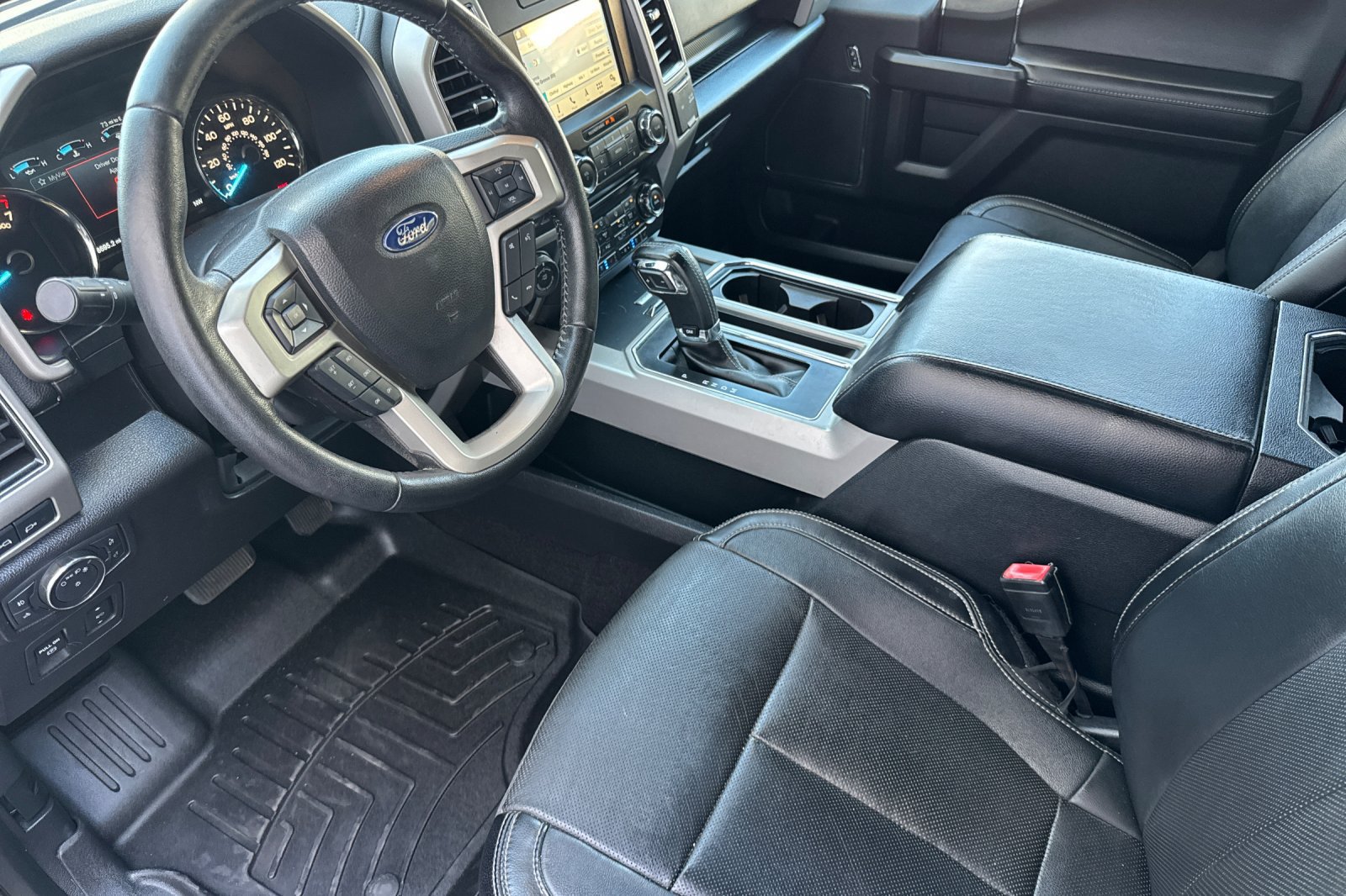 Certified 2018 Ford F150 Lariat RWD image 9