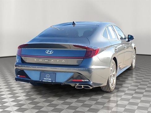 Used 2021 Hyundai Sonata SEL w/ Convenience Package image 4