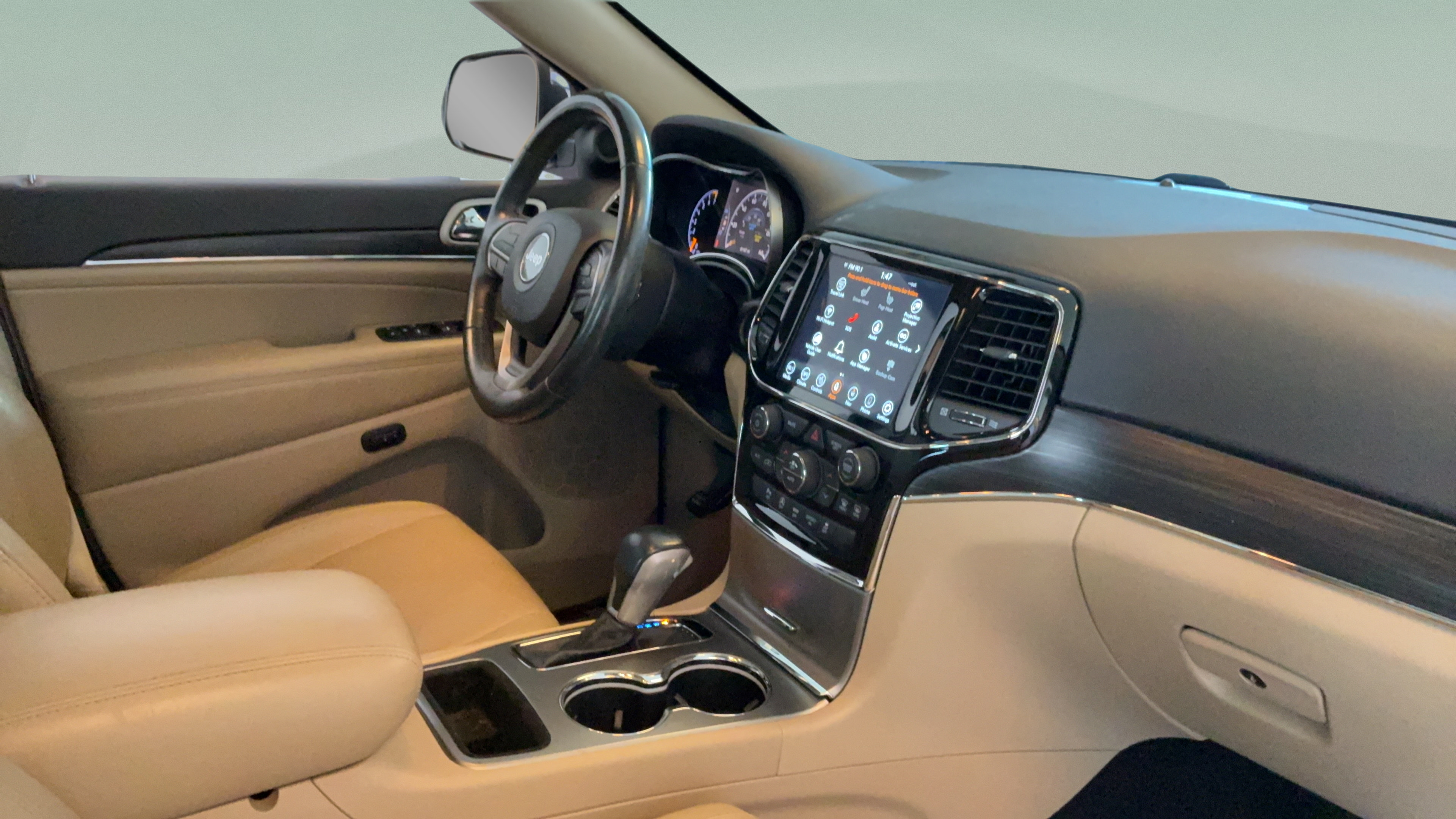 Used 2020 Jeep Grand Cherokee Limited RWD image 38